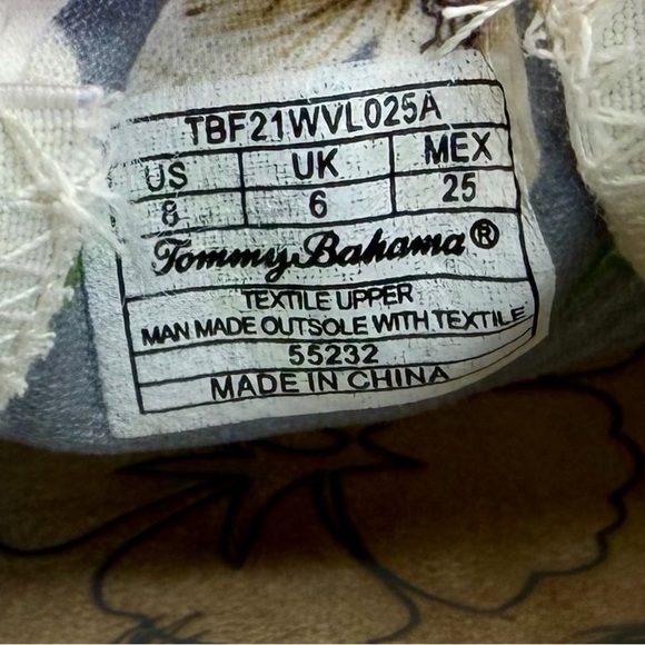 Tommy Bahamas Women’s Canvas Slip On Sneakers Brown/White/Striped, Unixes - Picture 8 of 9